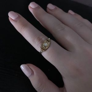 Rose gold plated vintage ring cz